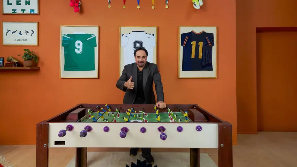 ¿Quieres dormir en el Estadio Azteca? Hugo Sánchez lo hace realidad; el 'Pentapichichi' anuncia lujoso Airbnb