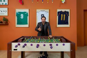 ¿Quieres dormir en el Estadio Azteca? Hugo Sánchez lo hace realidad; el 'Pentapichichi' anuncia lujoso Airbnb