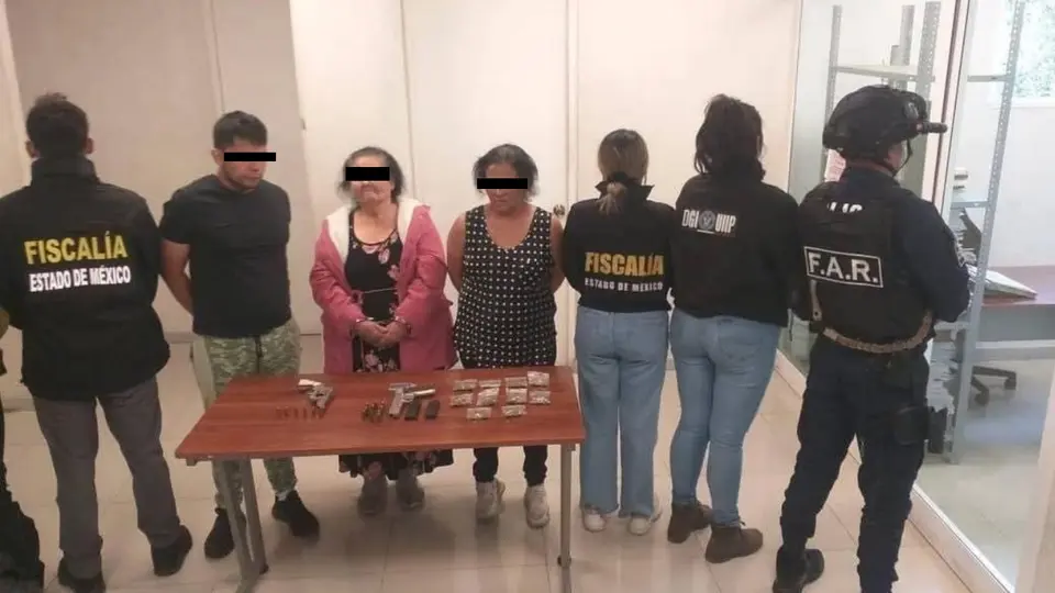 Doña Carlota fue detenida junto a sus hijo por la muerte de 2 personas que invadieron su casa en Chalco / Redes Sociales