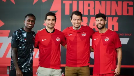 Canadá presenta los uniformes que usará en la Copa del Mundo 2026