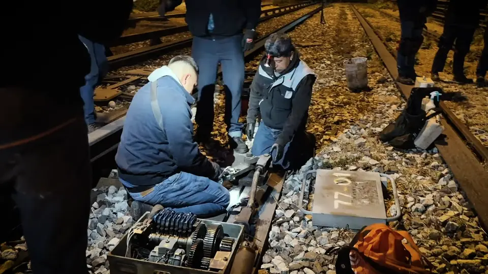 El Metro detalla que estos trabajos se llevan a cabo durante la madrugada / Redes Sociales