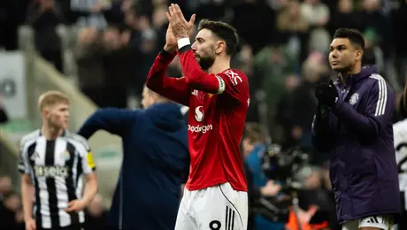 ¿Llegará? Bruno Fernandes está a cuatro asistencias de imponer récord en la Premier League