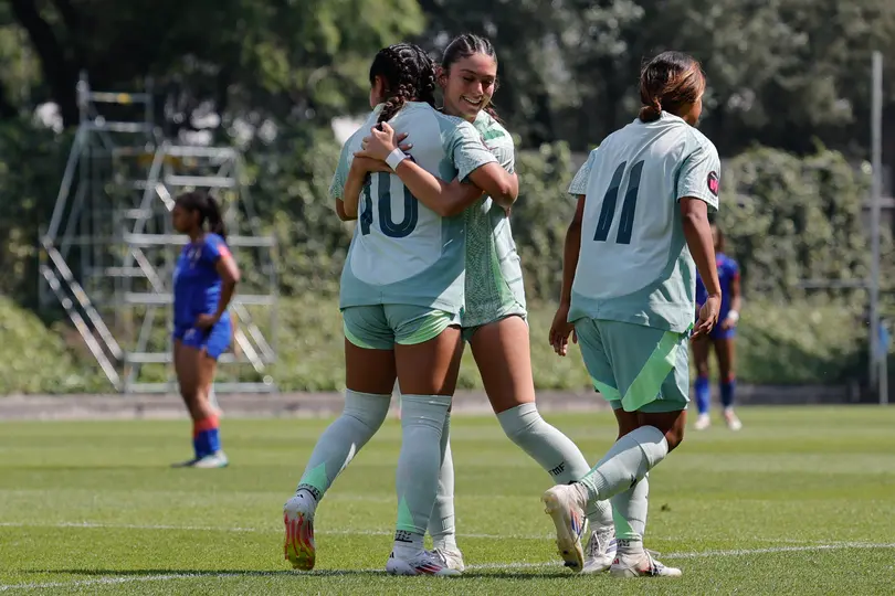 Jugadoras de la Selección Mexicana Femenil Sub-17 en celebración en el Premundial de 2025 | IMAGO 7