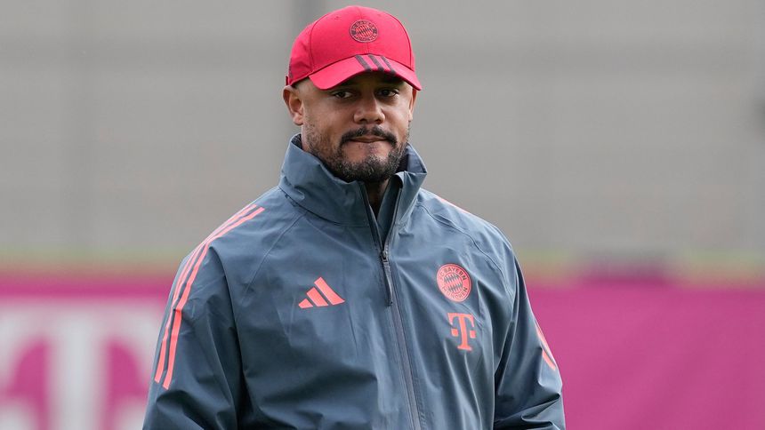 Vincent Kompany durante un entrenamiento de Bayern Munich | AP