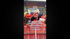 LA SEÑORA NOS REPRESENTA Sonó ‘Hasta Que Te Conocí’ De Juan Gabriel Y La Señora La Cantó A Todo Pulmón