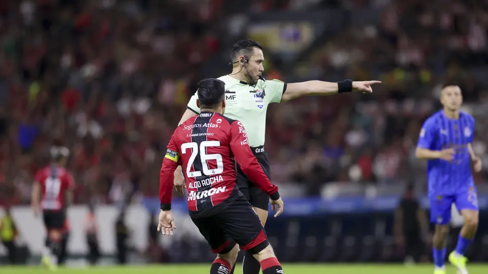 Aldo Rocha, capitán de Atlas, en el Clásico Tapatío del Clausura 2026 | AP