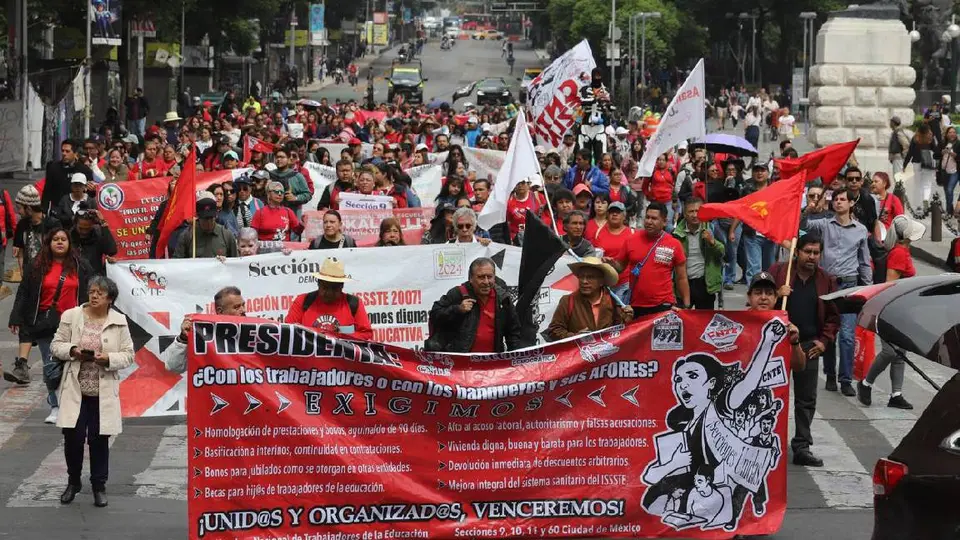 La CNTE inició movilizaciones en distintos estados del país como parte de su protesta nacional. / X: @telediario