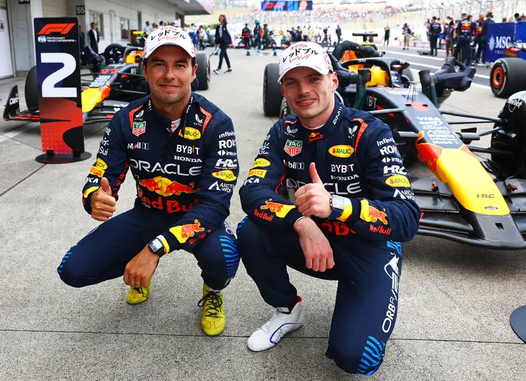 Checo Pérez y Verstappen en otro 1-2 con Red Bull en el Gran Premio de Japón 2024 | RED BULL