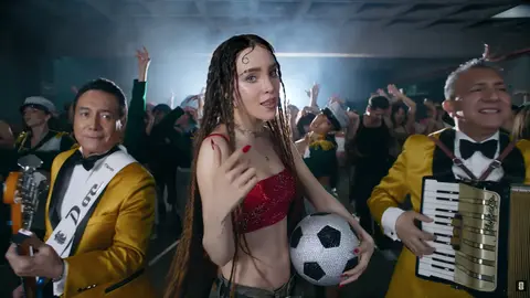 El video musical fue desarrollado de manera independiente por los artistas y su equipo de producción / Especial