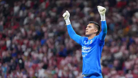 "Se puede lograr": Raúl 'Tala' Rangel sueña con jugar en Europa y seguir pasos de Memo Ochoa