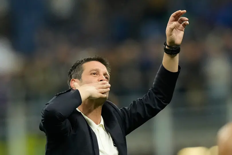 Cristian Chivu festejando el triunfo con el Inter | AP