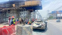 Cae estructura del Metro de Monterrey sobre auto en Apodaca; reportan dos lesionados