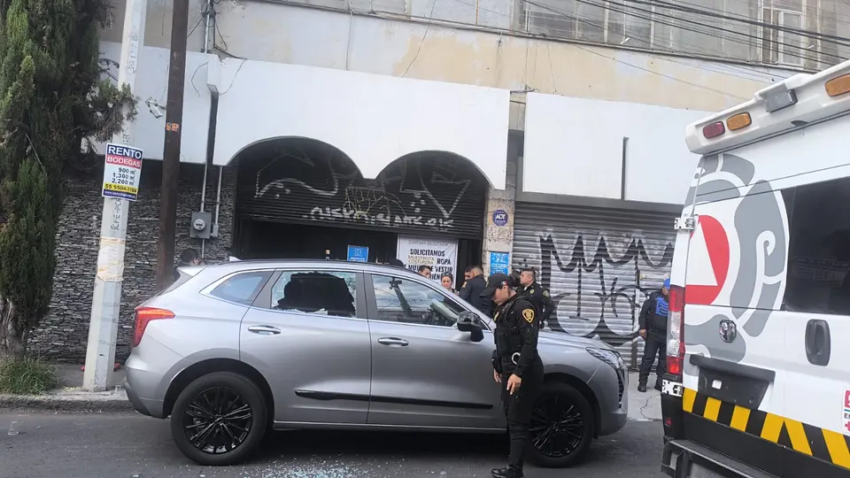 El incidente ocurrió luego de que un hombre fuera atacado a balazos en calles de la alcaldía Iztacalco. / X: @Mar_Hernandez_G