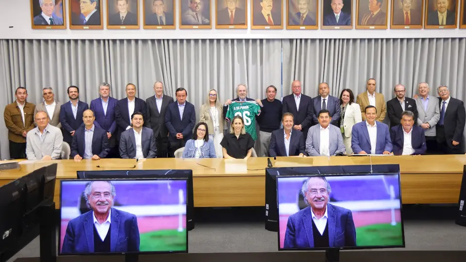 FMF rinde homenaje a Decio de María y reconoce su gestión al frente del organismo