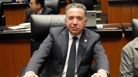 Inzunza, senador de Morena, niega contacto con autoridades de EU tras presuntos vínculos con el narcotráfico