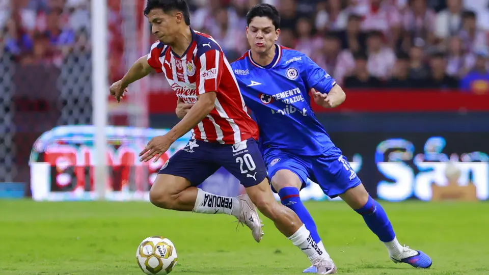 Ángel Sepúlveda de Chivas vs Cruz Azul | MEXSPORT
