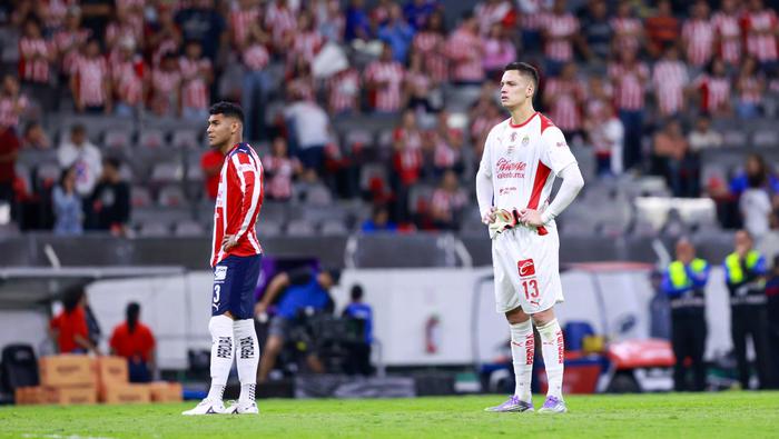 Óscar Whalley durante el partido de Chivas contra Cruz Azul en el Clausura 2026 de la Liga MX | IMAGO 7