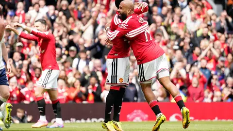 Manchester United tras derrotar al Nottingham Forest | AP