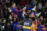 ¡Lloran en La Rambla y en Varsovia! Así fue la despedida de Robert Lewandowski del Barcelona