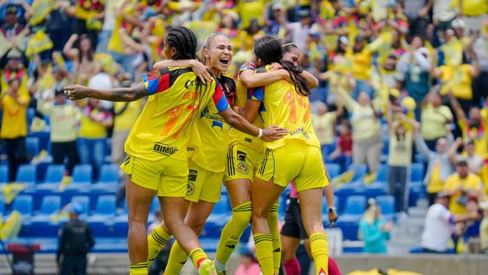 Jugadoras de América en celebración ante Rayadas en la Final del Clausura 2026 de la Liga MX Femenil | IMAGO 7