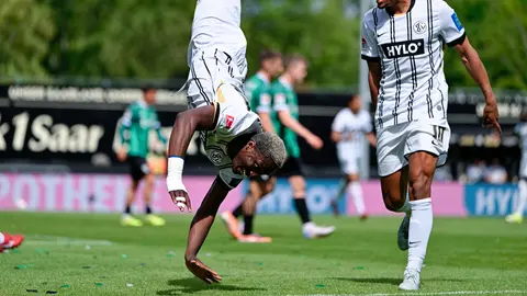 Jugadores de Elversberg  en celebración | AP