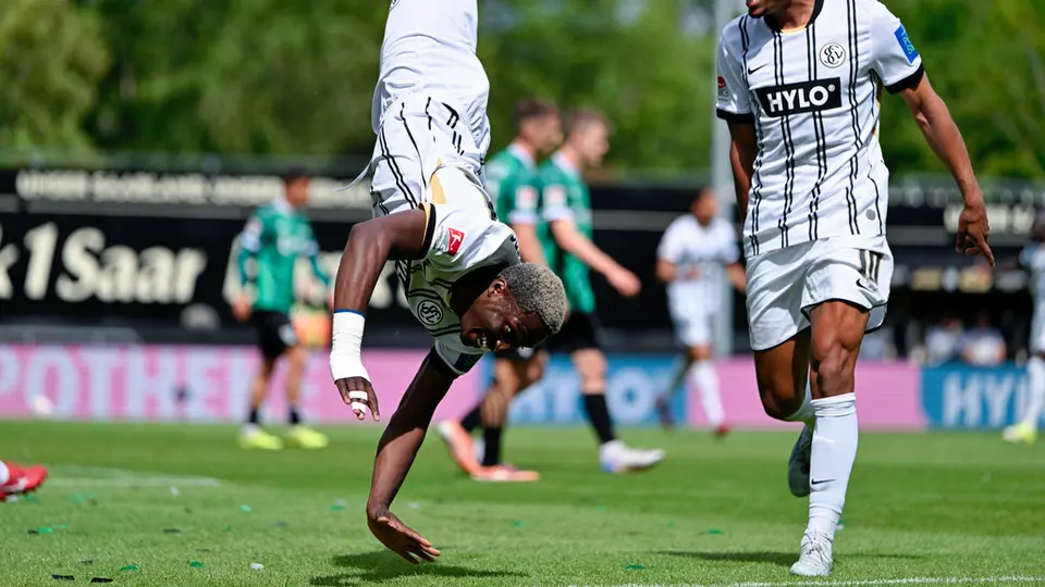 Jugadores de Elversberg  en celebración | AP