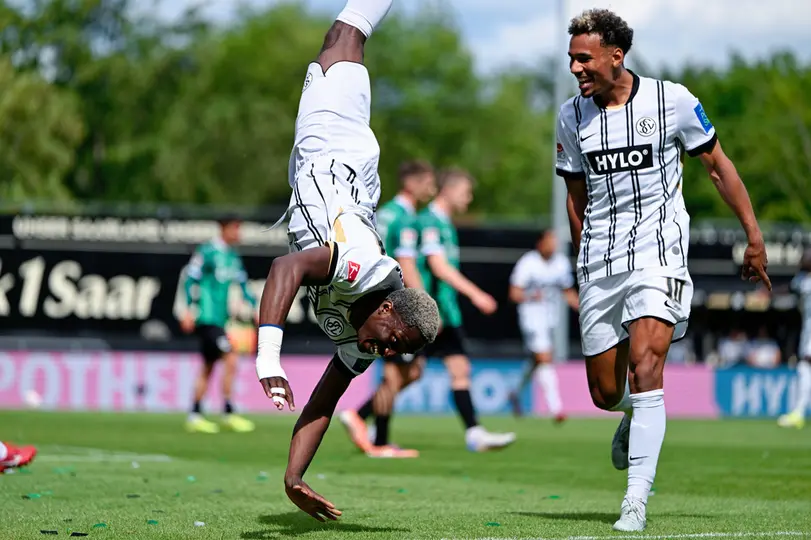 Jugadores de Elversberg  en celebración | AP