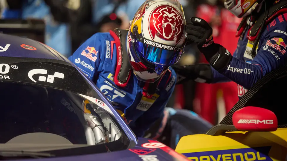 Max Verstappen en las 24 hrs de Nürburgring | AP