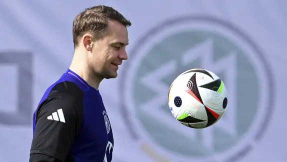 Manuel Neuer apunta a ser el arquero titular con Alemania en el Mundial 2026