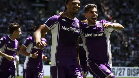 Juventus cae ante Fiorentina y se aleja de la Champions League