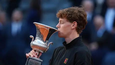 Sinner gana el Abierto de Italia y hace historia