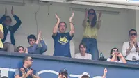 Emilio Azcárraga festeja título de América en Liga MX Femenil