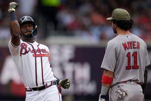 Bravos de Atlanta destrozan a Boston en Truist Park