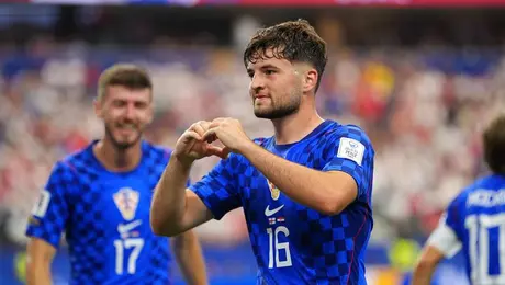 ¿Quién es Martín Baturina, autor de un golazo en el partido de Croacia contra Inglaterra?
