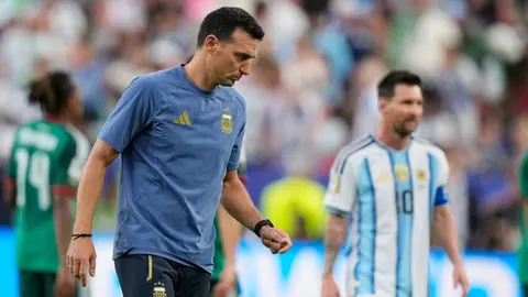 Lionel Scaloni se rinde ante Messi: “Va a ser el mejor de la historia por siempre”
