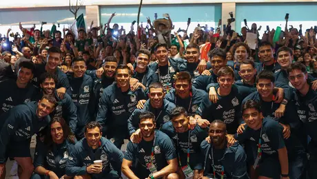 Guadalajara se rinde a la Selección Mexicana en una bienvenida memorable