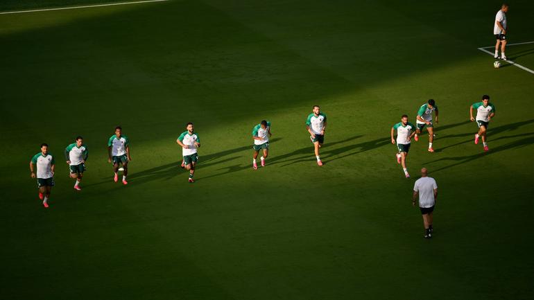 Calentamiento de la selección de Argelia | AP
