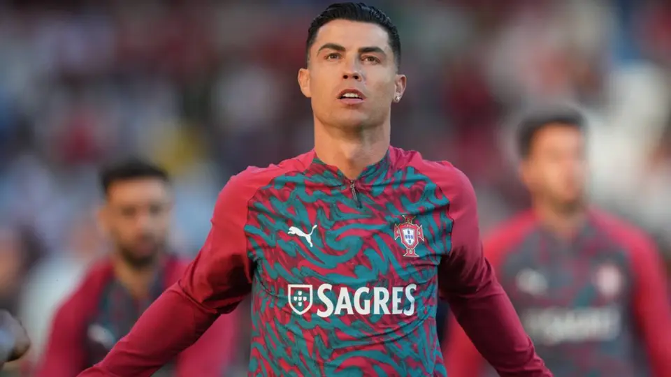 Cristiano Ronaldo hace historia: será el jugador de campo más veterano en iniciar un partido de Copa del Mundo