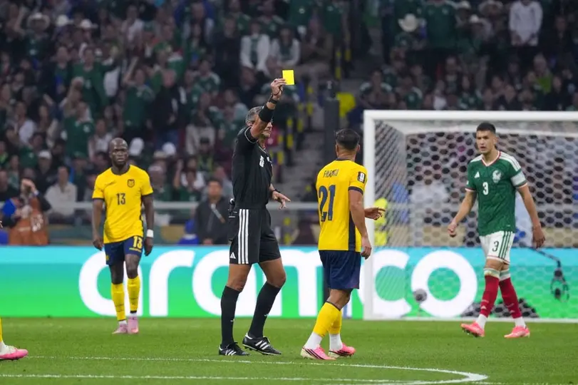 Slavko Vincic fue el árbitro de México vs Ecuador en la Copa del Mundo | AFP