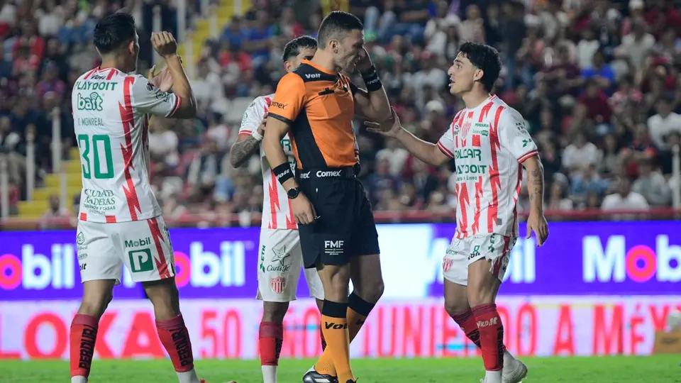 Yonatan Peinado en el partido de Necaxa contra Atlante | IMAGO 7