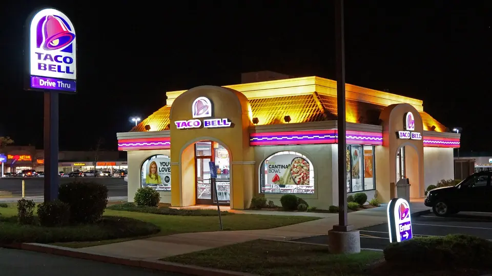 Los CDC recomendaron evitar el consumo de este ingrediente en restaurantes Taco Bell de cinco estados de Estados Unidos / Especial