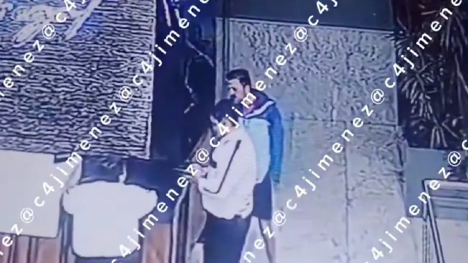 Fue el periodista Carlos Jiménez quien difundió los videos. / @c4jimenez