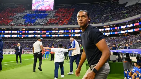 “Nuestra casa es México”: Joel Huiqui minimiza el tema de la sede para el Cruz Azul