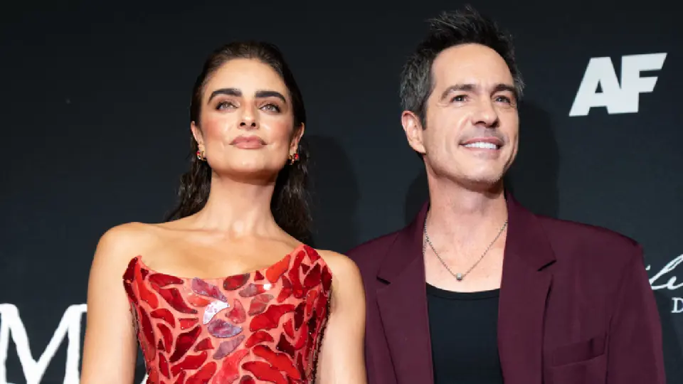 Los exesposos estuvieron en la película que protagonizan llamada 'Hasta el Fin del Mundo' / FB: @AislinnDerbez0