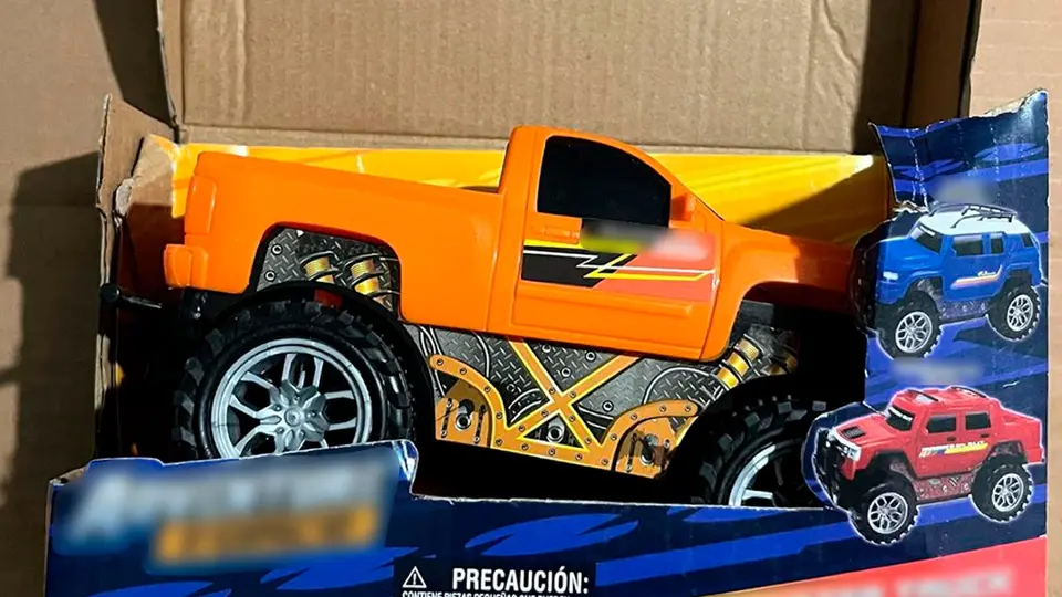 Un empresa de paquetería reportó como sospechosa la mercancía / Especial