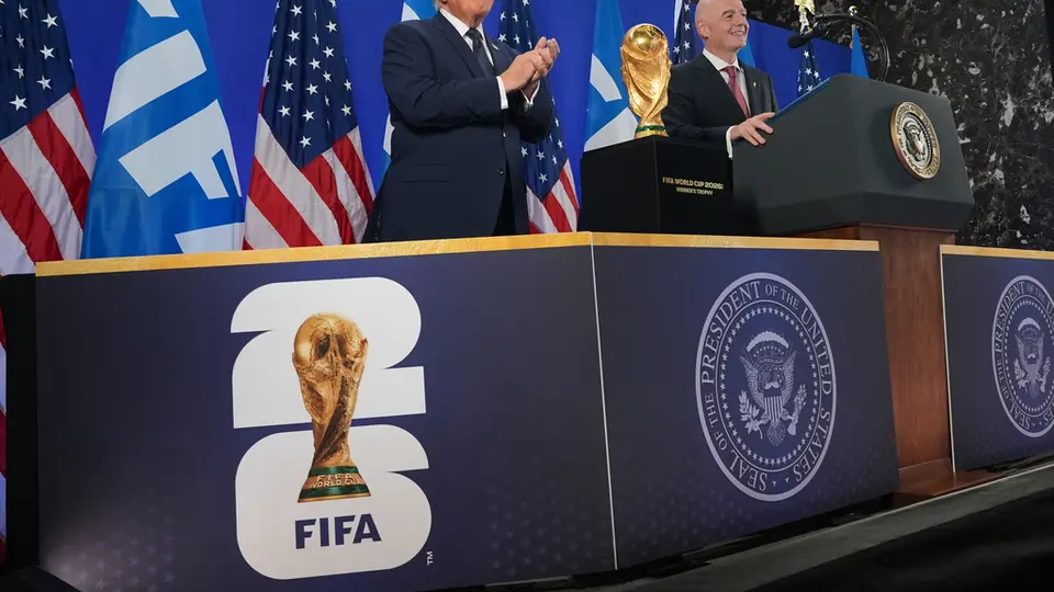 Donald Trump y Gianni Infantino, presidente de Estados Unidos y FIFA, respectivamente | AP