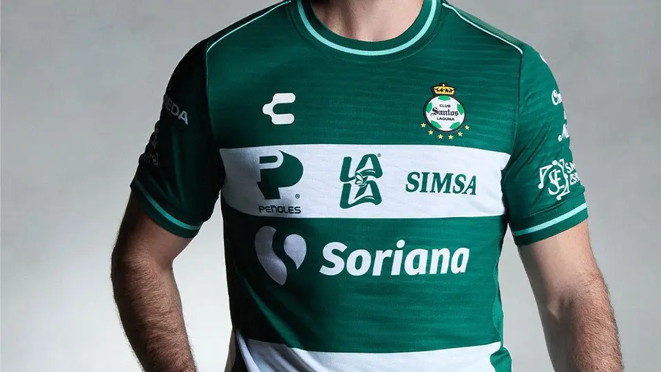 Así es el nuevo uniforme de Santos | X: @CharlyFutbol