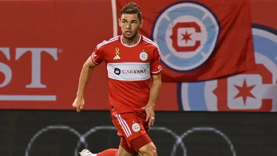 Rayados avanza por Hugo Cuypers