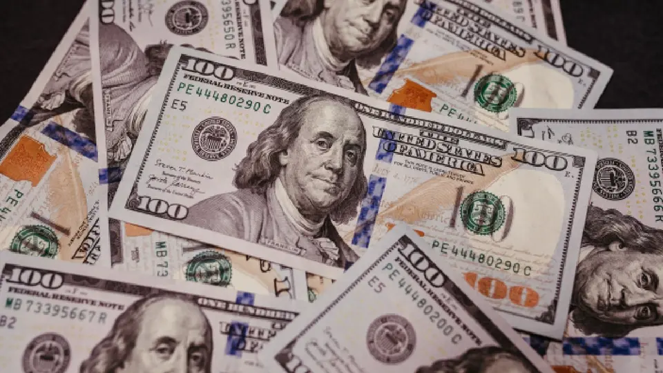 El peso mexicano mantiene su fortaleza frente al dólar / Pixabay
