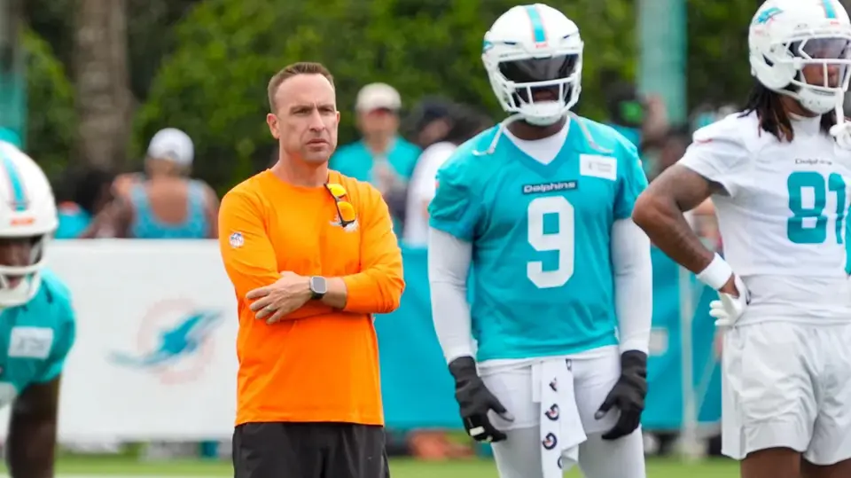 Jeff Hafley llega como nuevo head coach del equipo | AP